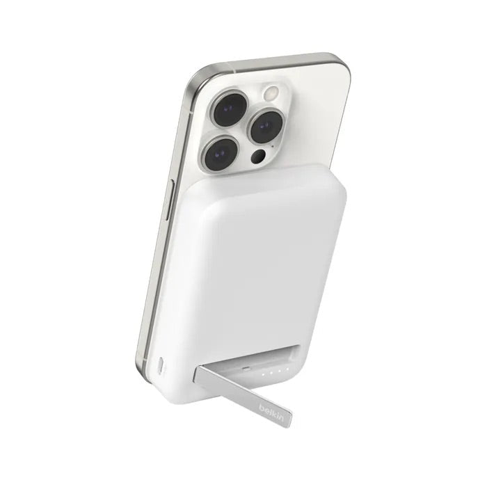Belkin Powerbank Qi2 Wireless 10k Kick Stand White